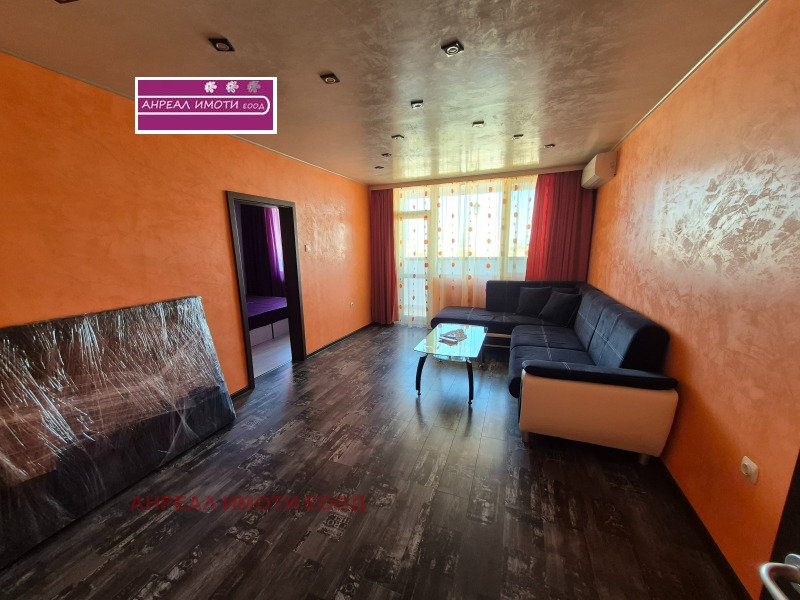 Till salu  1 sovrum Sofia , Geo Milev , 70 kvm | 97649896