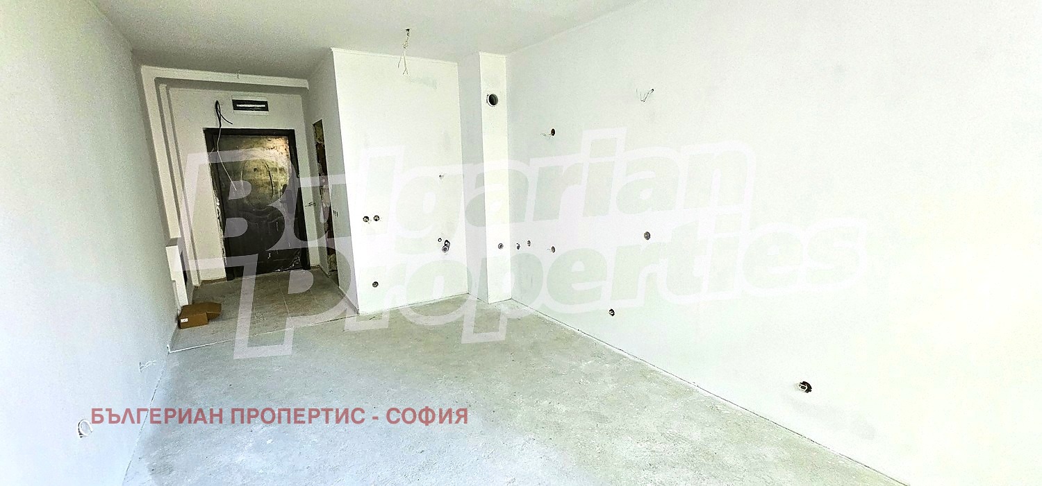 Продава 1-СТАЕН, гр. София, Център, снимка 2 - Апартаменти - 54673935