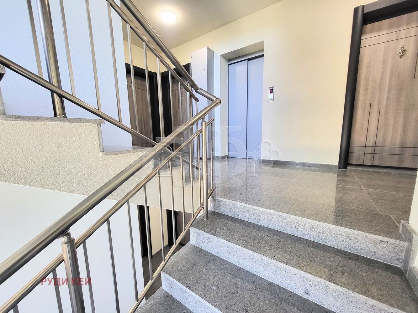 Продава МЕЗОНЕТ, гр. Варна, Възраждане 2, снимка 2 - Апартаменти - 37256410