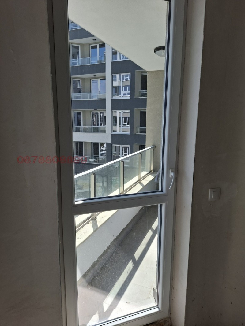 Продава  2-стаен град Бургас , Изгрев , 74 кв.м | 89391430 - изображение [3]