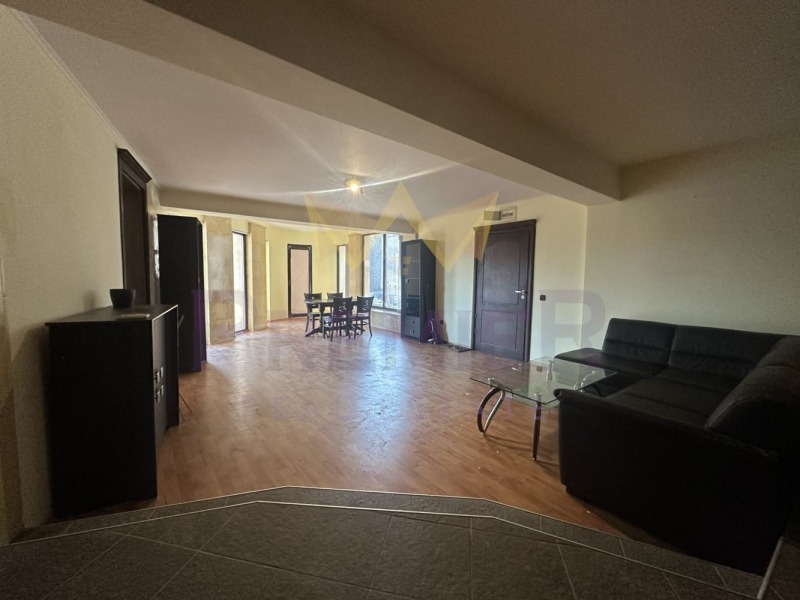 En venta  2 dormitorios Varna , m-t Alen mak , 158 metros cuadrados | 74826712 - imagen [2]