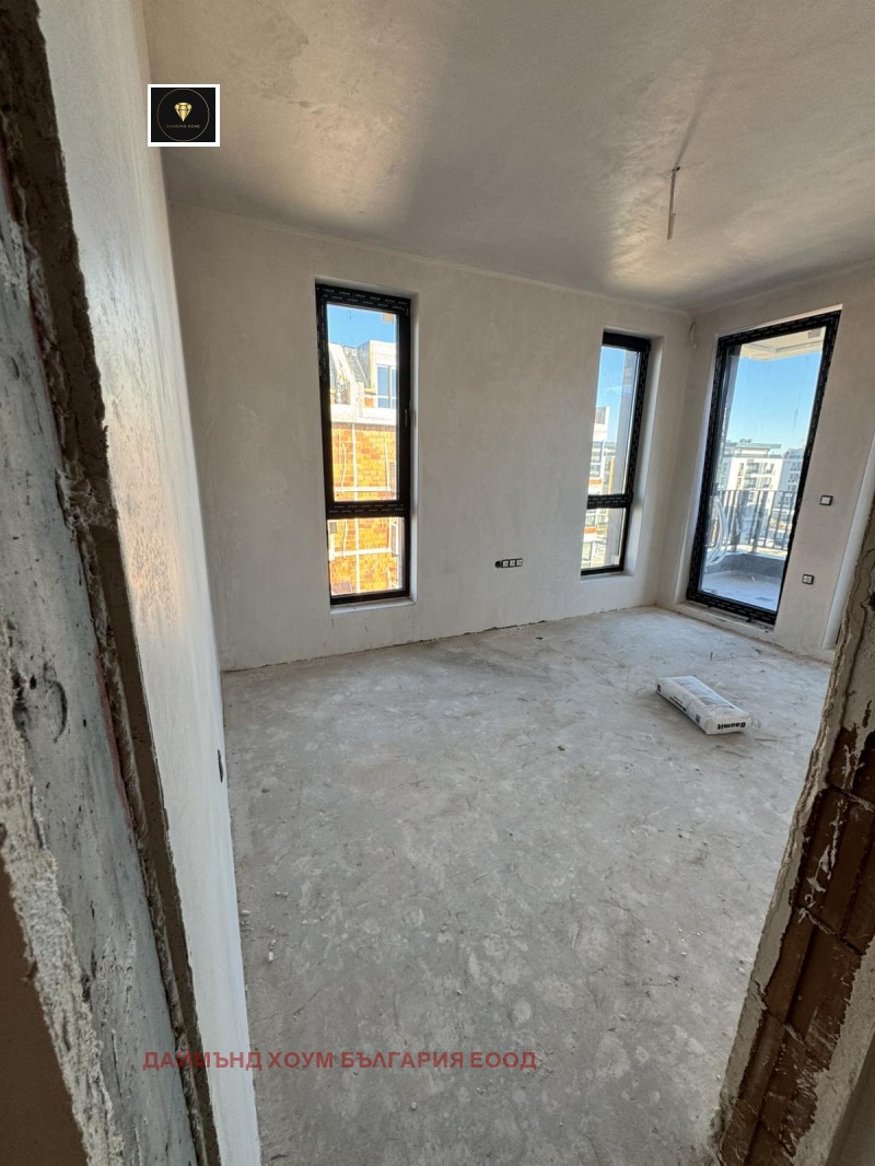 Продава 3-СТАЕН, гр. Пловдив, Кършияка, снимка 2 - Апартаменти - 52610753