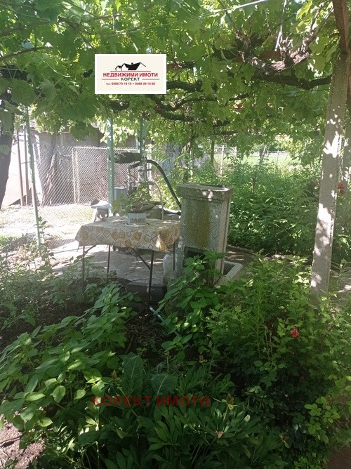 Продава КЪЩА, гр. Шумен, Мътница, снимка 7 - Къщи - 53314862