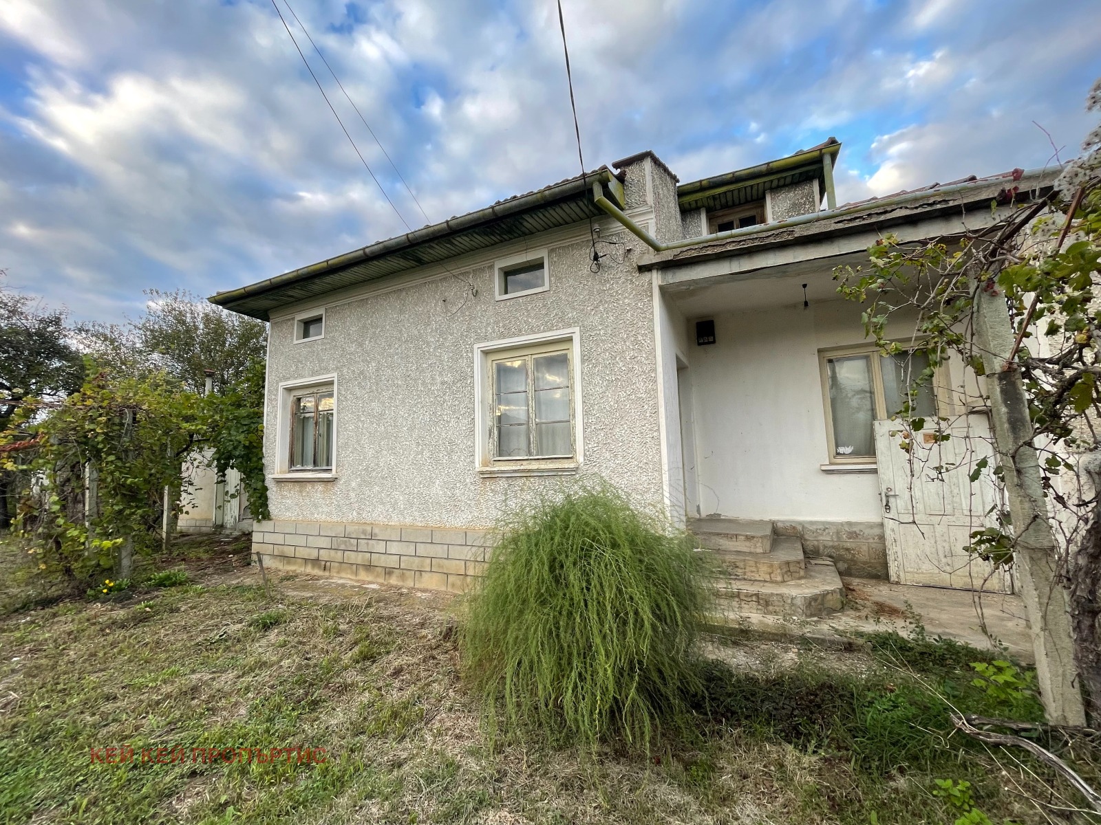 Продава КЪЩА, с. Горна Росица, област Габрово