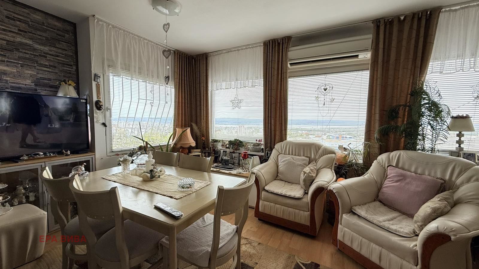 Продава КЪЩА, гр. Варна, м-т Планова, снимка 7 - Къщи - 54521731