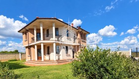 КЪЩА, 192 m2