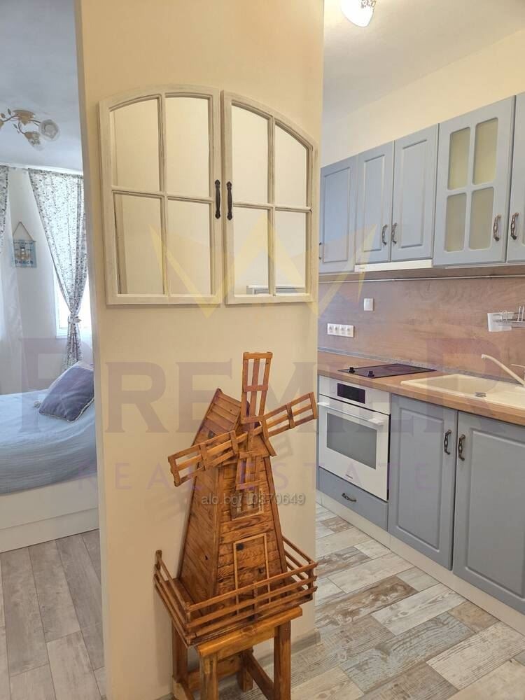 Продава  1-стаен област Бургас , с. Равда , 38 кв.м | 27673108