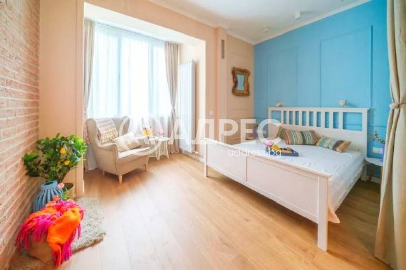 Продава 2-СТАЕН, гр. София, Оборище