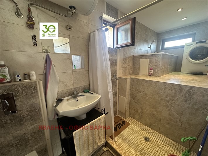 Продава 2-СТАЕН, гр. Варна, Конфуто, снимка 3 - Апартаменти - 54756743