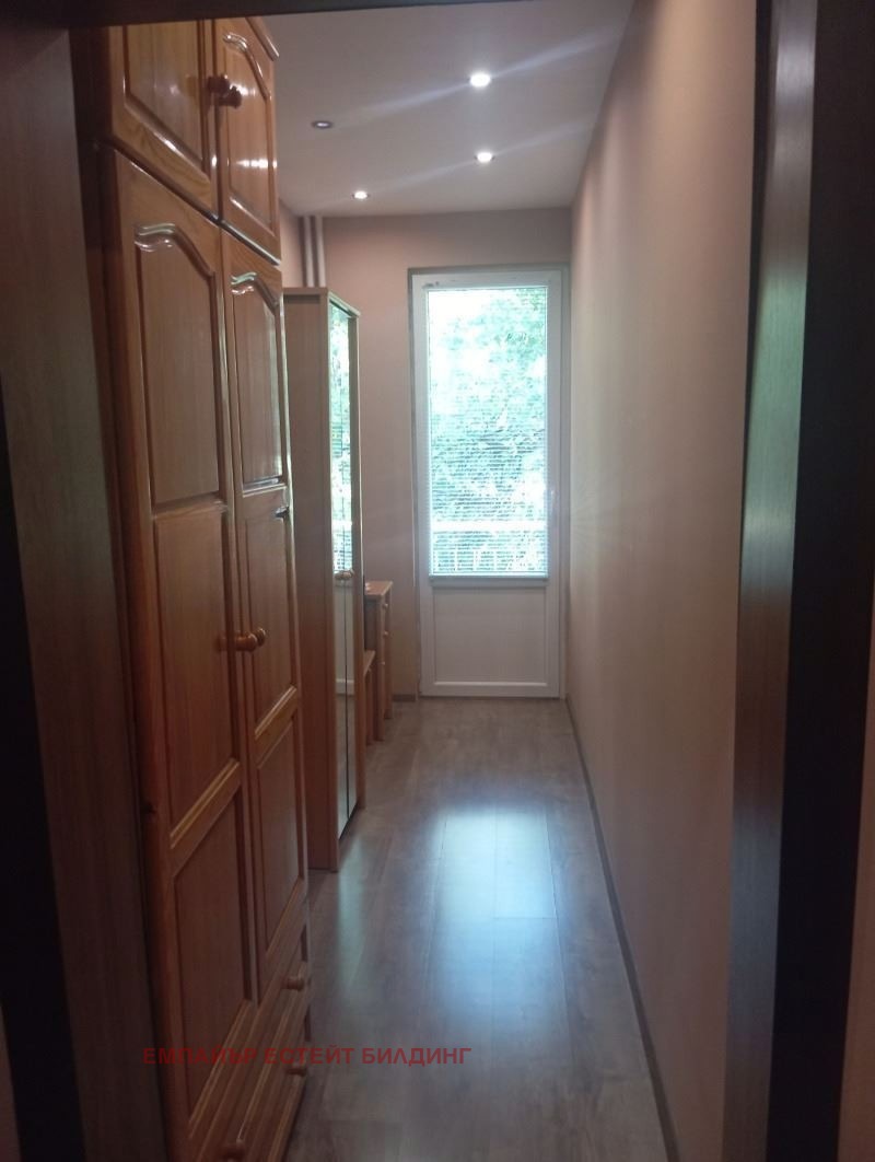 Продава 3-СТАЕН, гр. София, Толстой, снимка 4 - Апартаменти - 52932108