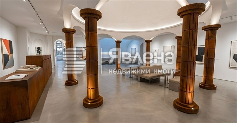 Продава ЗАВЕДЕНИЕ, гр. Варна, Център
