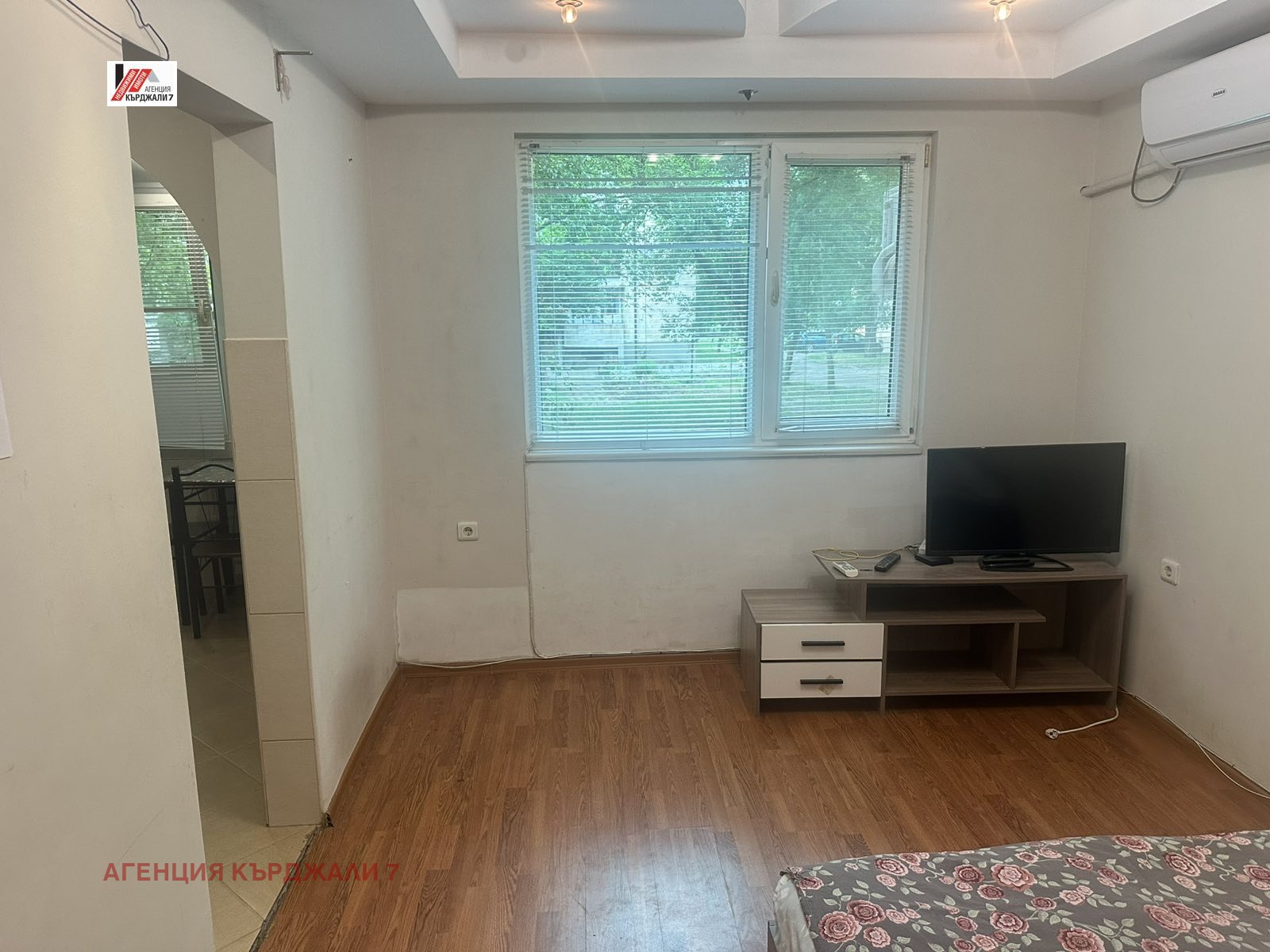 Продава 2-СТАЕН, гр. Кърджали, Център, снимка 10 - Апартаменти - 55896921