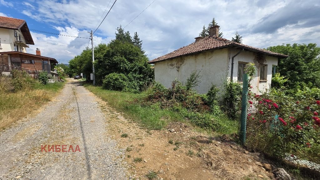 Продава КЪЩА, с. Горна Диканя, област Перник, снимка 7 - Къщи - 55063711