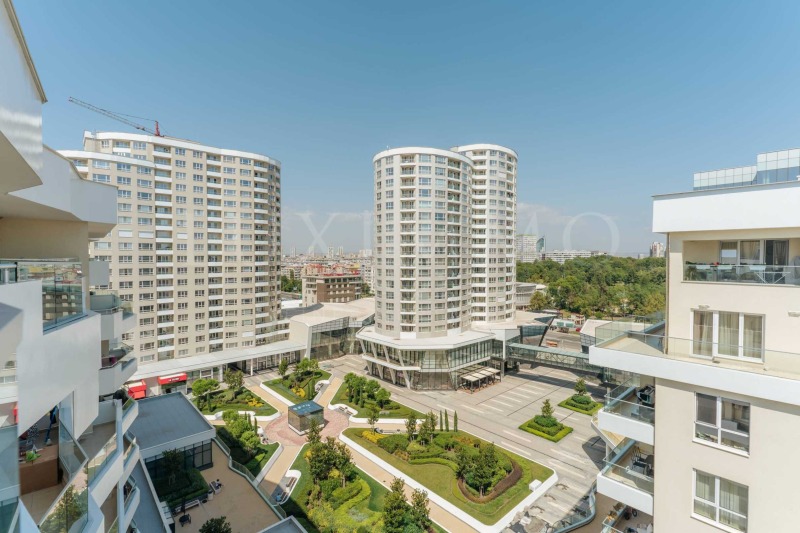 Продава МНОГОСТАЕН в град Бургас, Славейков - 266 кв.м / 870 000 € » 1 701 572.10 лв., ЛУКСИММО - БУРГАС