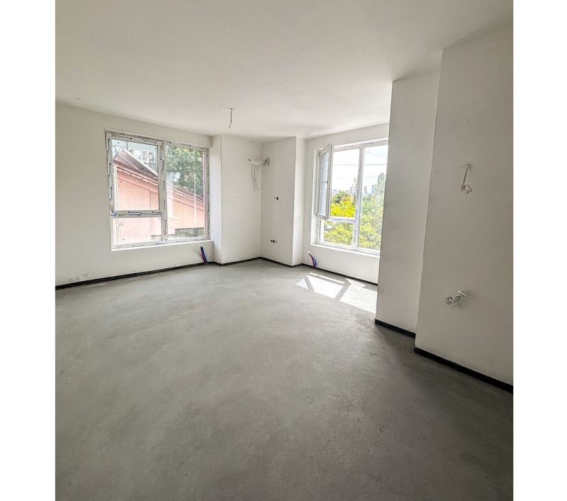 Продава  3-стаен град София , Гео Милев , 86 кв.м | 18465831