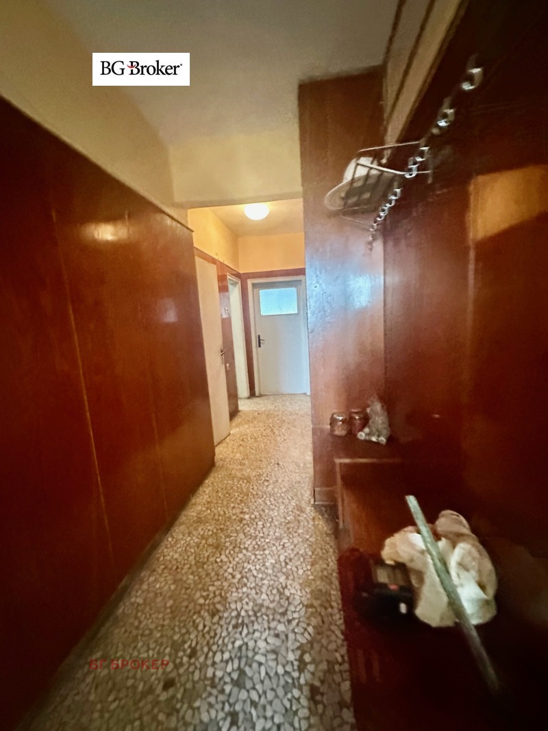 Продава 3-СТАЕН, гр. Бургас, Център, снимка 5 - Апартаменти - 52220592