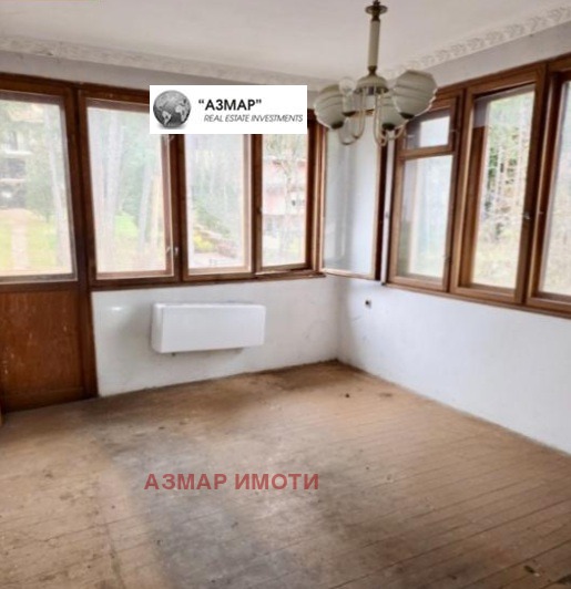Продава КЪЩА, гр. София, гр. Банкя, снимка 2 - Къщи - 54043031