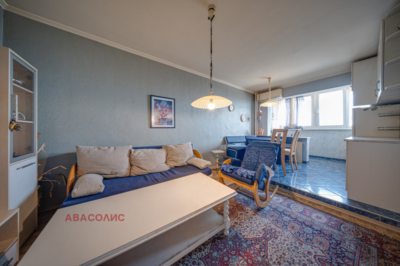 Продава 3-СТАЕН в град София, Младост 3 - 67 кв.м / 209 900 € » 410 528.72 лв., АВАСОЛИС