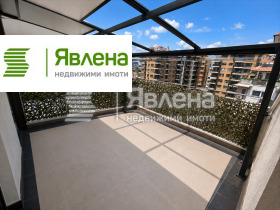 Продава  4-стаен, град София