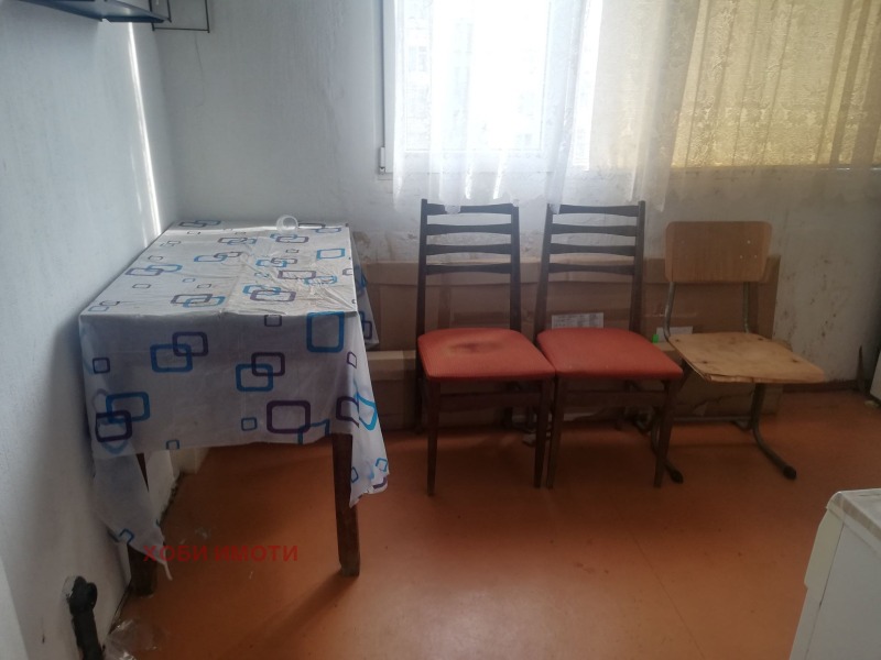Продава  2-стаен град Пловдив , Въстанически , 48 кв.м | 25117108 - изображение [15]
