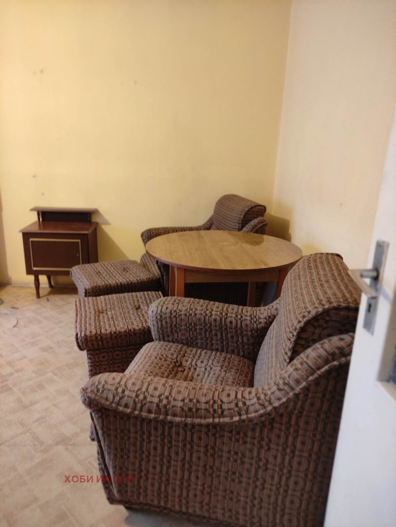 Продава  2-стаен град Пловдив , Въстанически , 48 кв.м | 25117108 - изображение [8]