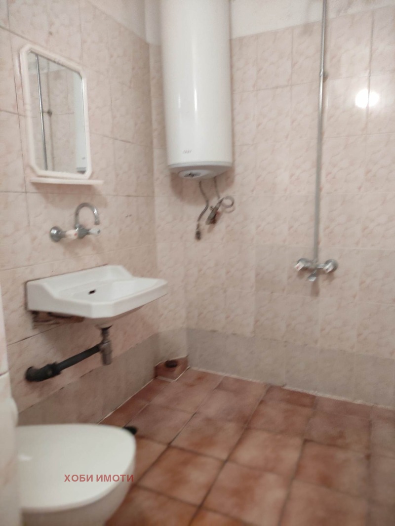 Продава  2-стаен град Пловдив , Въстанически , 48 кв.м | 25117108 - изображение [17]