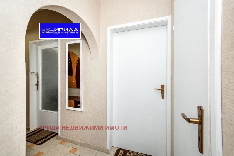 Продава 3-СТАЕН, гр. София, Света Троица, снимка 12 - Aпартаменти - 48104922