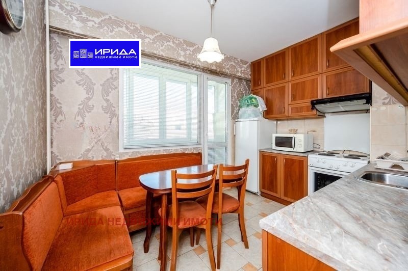 Продава 3-СТАЕН, гр. София, Света Троица, снимка 5 - Aпартаменти - 48104922