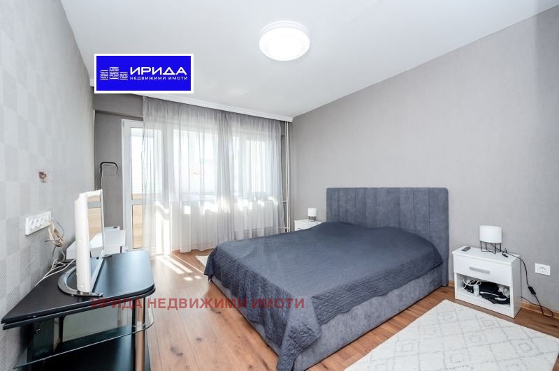 Продава 3-СТАЕН, гр. София, Света Троица, снимка 3 - Aпартаменти - 48104922