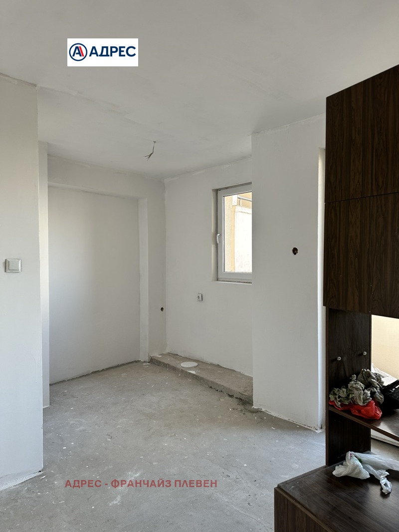 Продава 3-СТАЕН, гр. Плевен, 9-ти квартал, снимка 4 - Апартаменти - 52719156