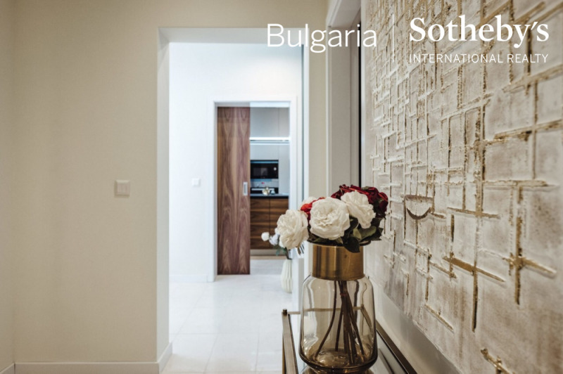 Продава КЪЩА, гр. София, м-т Детски град, снимка 5 - Къщи - 53230175