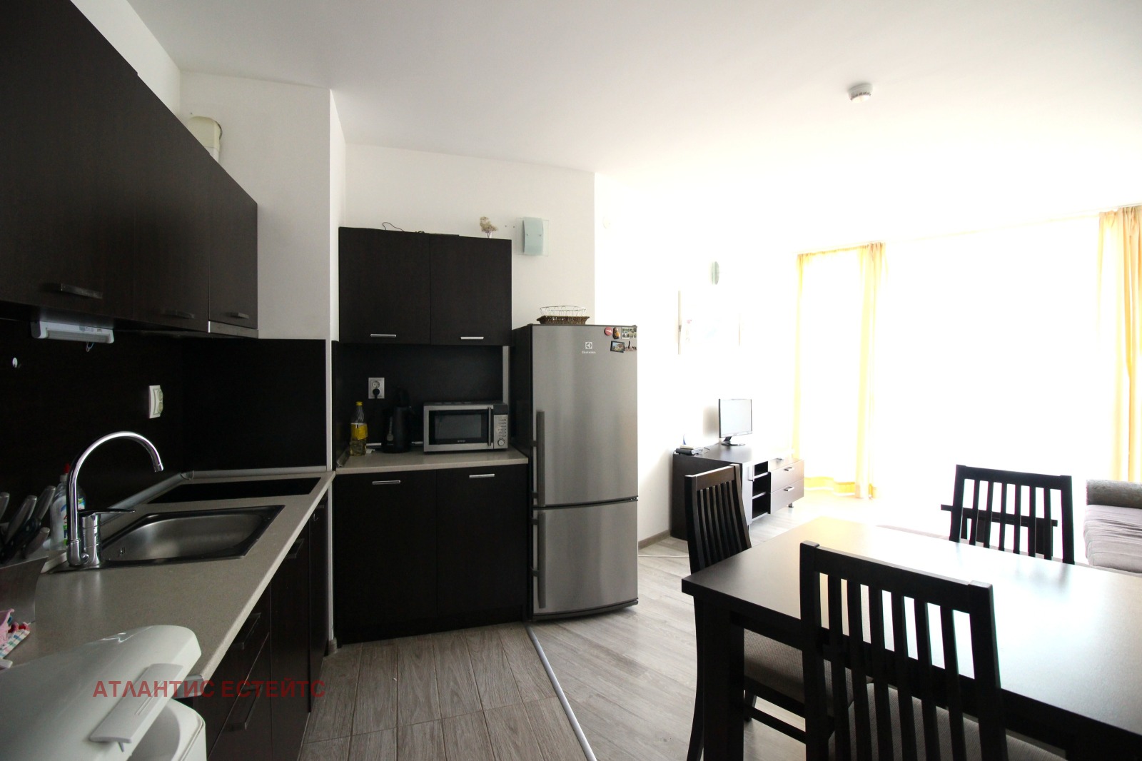 Продава 2-СТАЕН, гр. Бургас, Сарафово, снимка 3 - Апартаменти - 54212031