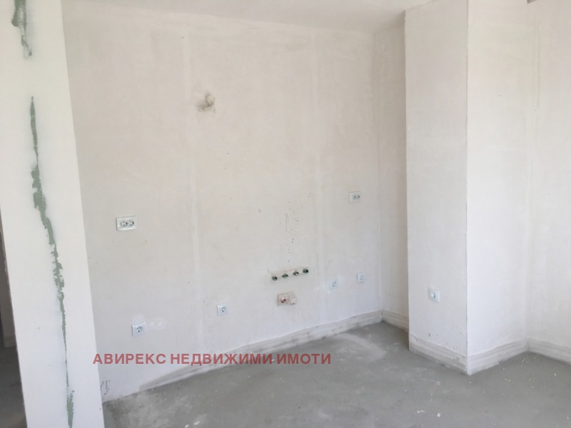 En venta  Estudio Plovdiv , Jristo Smirnenski , 34 metros cuadrados | 10561733 - imagen [3]