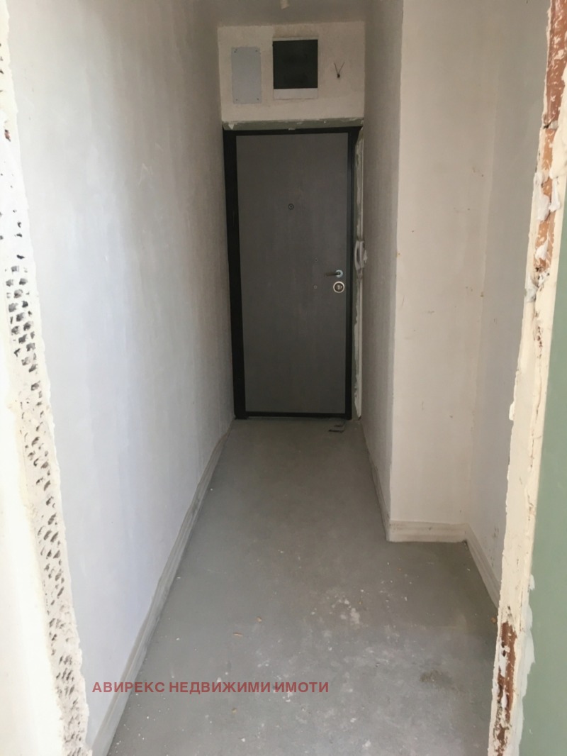 En venta  Estudio Plovdiv , Jristo Smirnenski , 34 metros cuadrados | 10561733 - imagen [2]