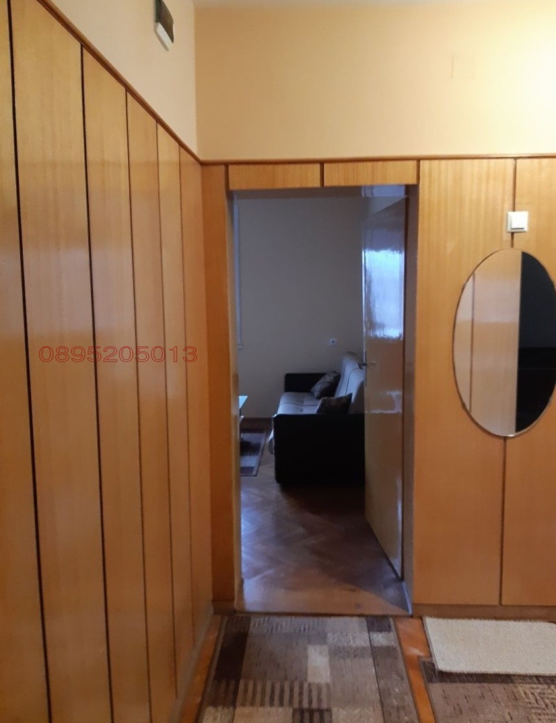 Продава ЕТАЖ ОТ КЪЩА, гр. Севлиево, област Габрово, снимка 2 - Етаж от къща - 52785413