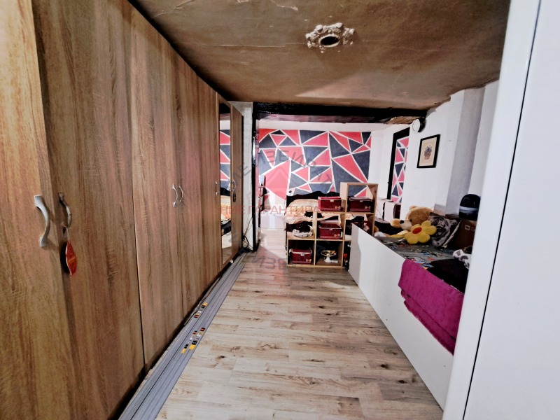 Продава КЪЩА, гр. Варна, Колхозен пазар, снимка 3 - Къщи - 52401033