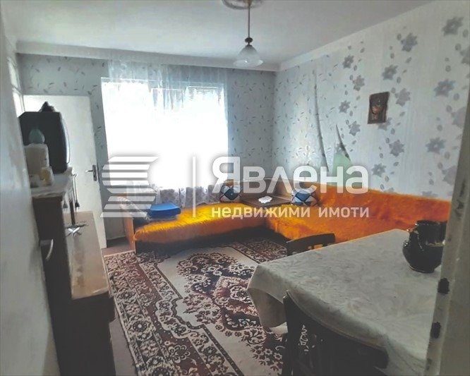 Продава КЪЩА, гр. Сопот, област Пловдив, снимка 3 - Къщи - 52940720