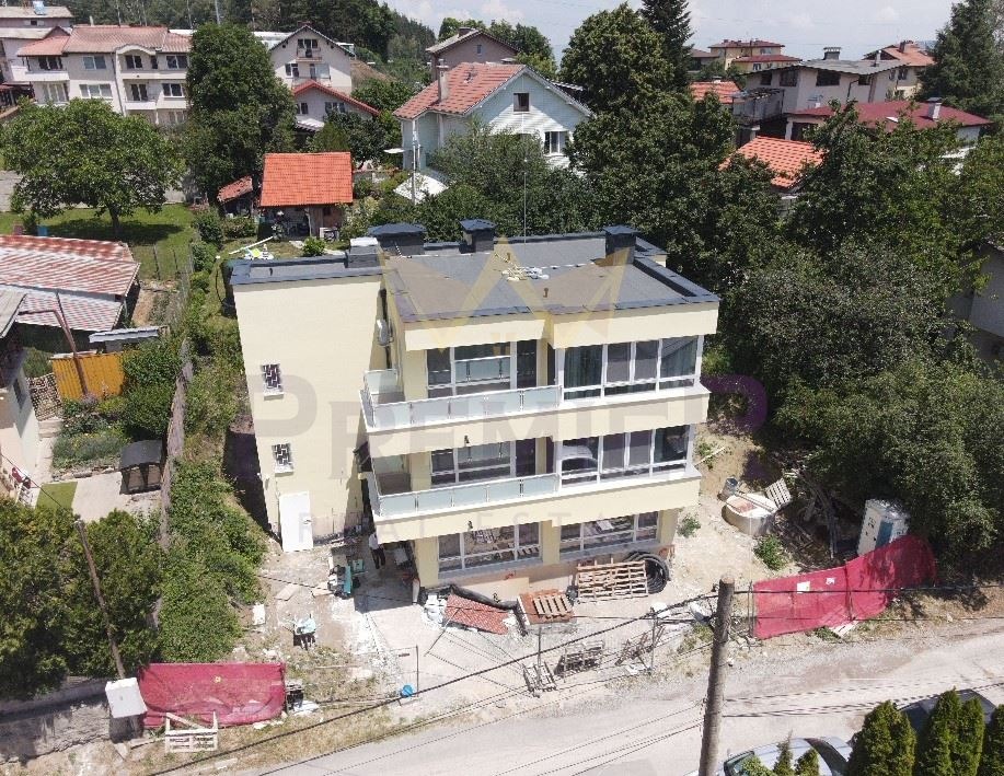 Продава КЪЩА, гр. София, с. Бистрица