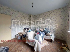 1 Schlafzimmer Boljarowo, region Jambol 12