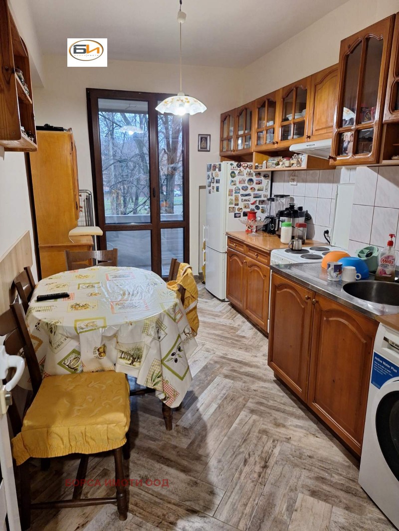 Продава 2-СТАЕН, гр. Враца, Център