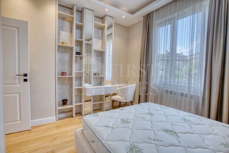Продаја  3 спаваће собе Софија , Докторски паметник , 140 м2 | 16242554 - слика [12]