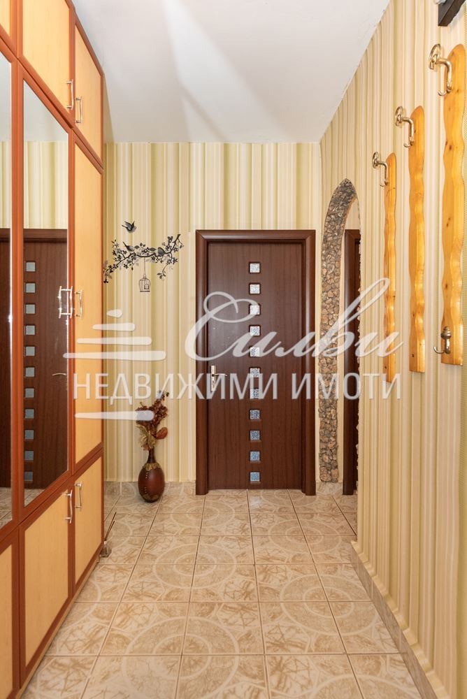 Продаја  3 спаваће собе Шумен , Бојан Балгаранов 2 , 102 м2 | 48405850 - слика [12]