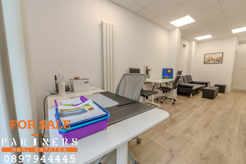 In vendita  Ufficio Sofia , Dianabad , 40 mq | 10306637 - Immagine [4]