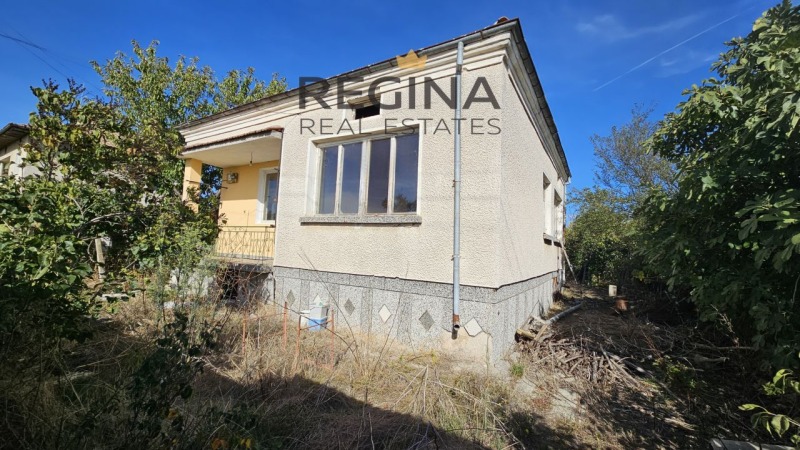 Продава КЪЩА, с. Беловица, област Пловдив, снимка 2 - Къщи - 52520084