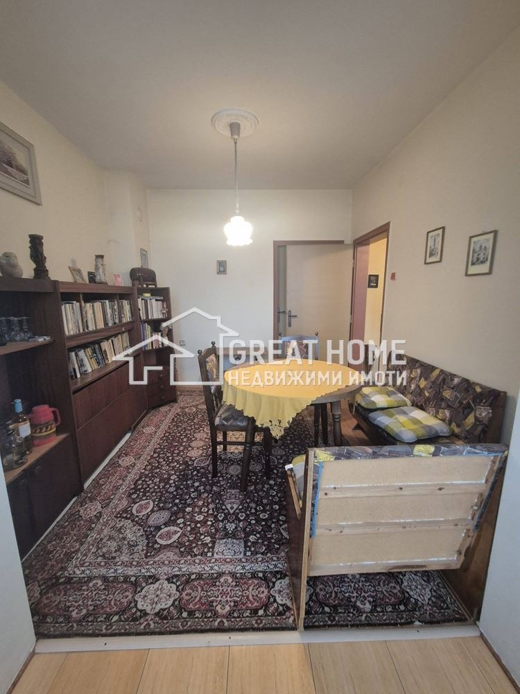 Продава КЪЩА, гр. Търговище, Запад 1, снимка 2 - Къщи - 53337346