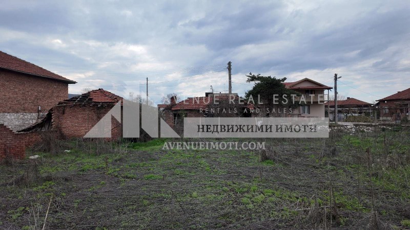 Till salu  Komplott region Plovdiv , Novo selo , 1210 kvm | 73737152 - bild [2]