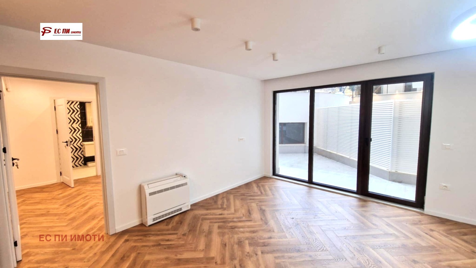Продава 2-СТАЕН, гр. Русе, Център, снимка 2 - Апартаменти - 53429099