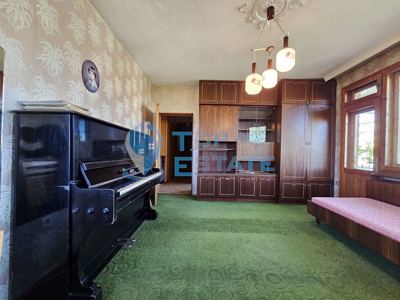 Продава МНОГОСТАЕН, гр. Велико Търново, Бузлуджа, снимка 5 - Апартаменти - 50999249