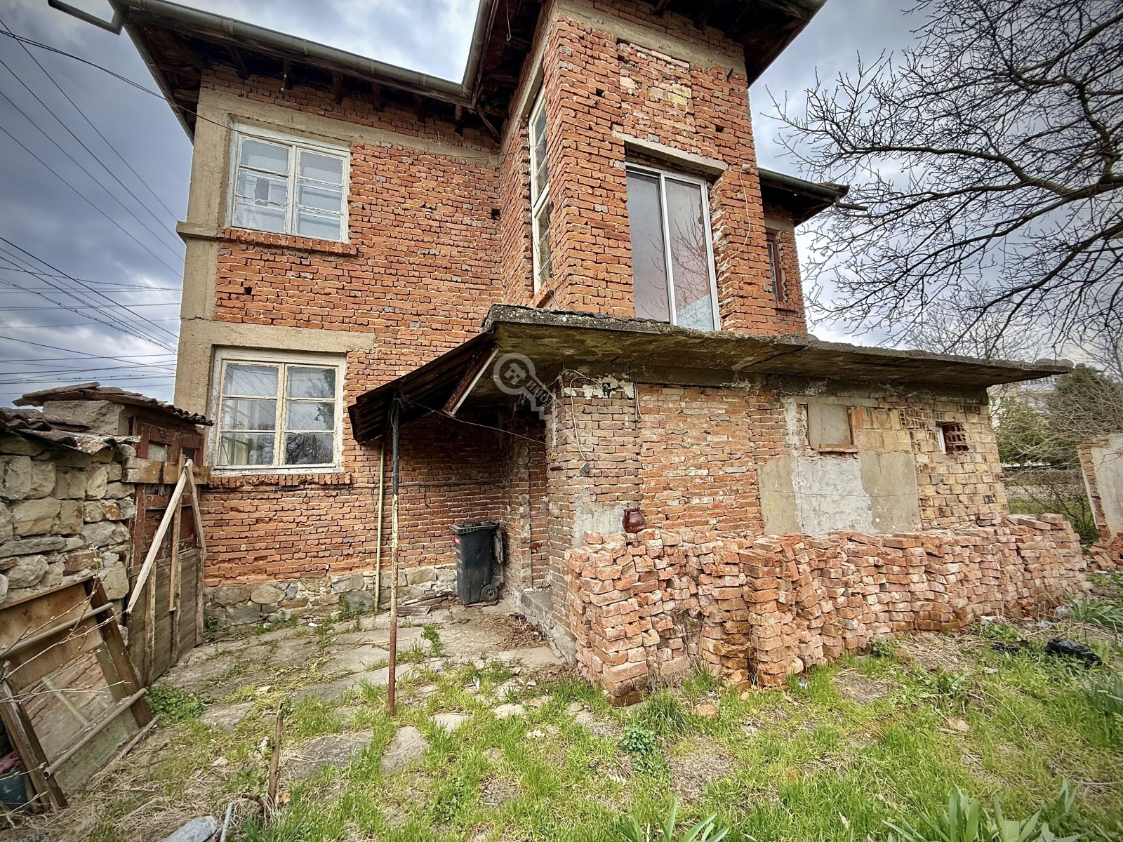 Продава КЪЩА, гр. Златарица, област Велико Търново, снимка 2 - Къщи - 54027953