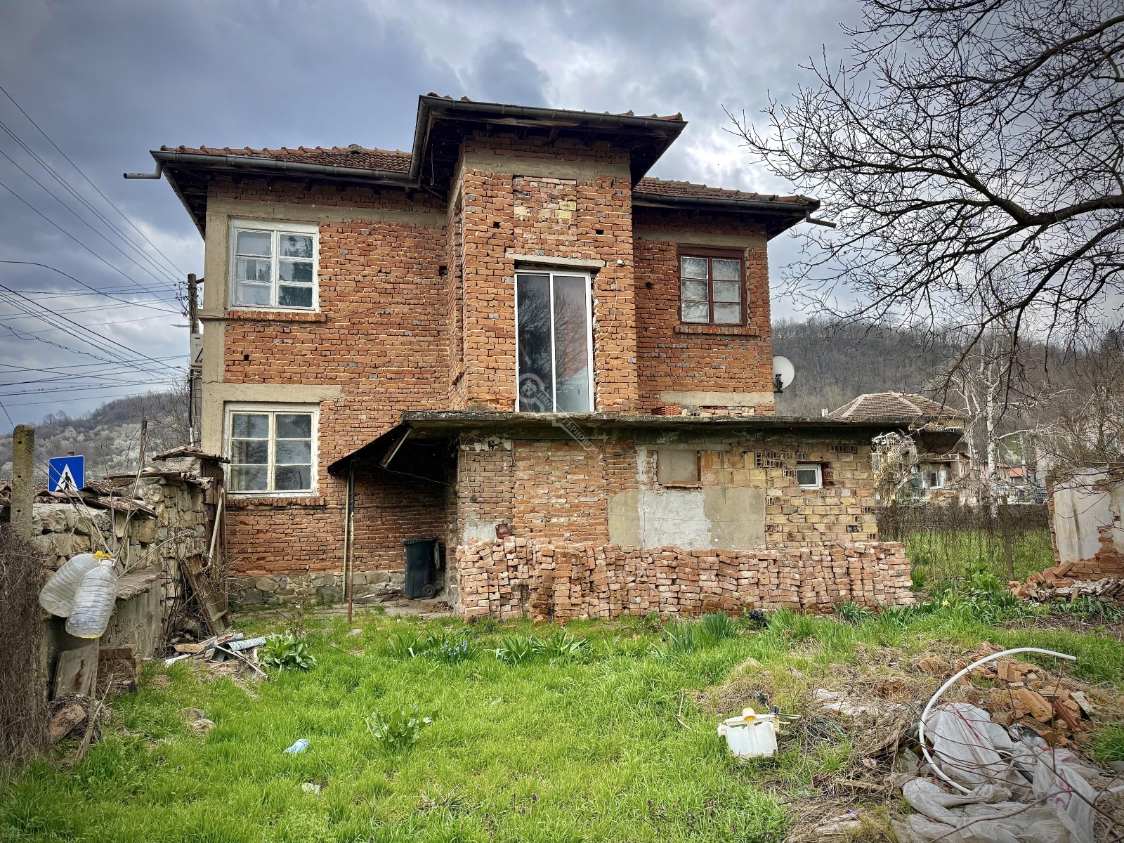 Продава КЪЩА, гр. Златарица, област Велико Търново